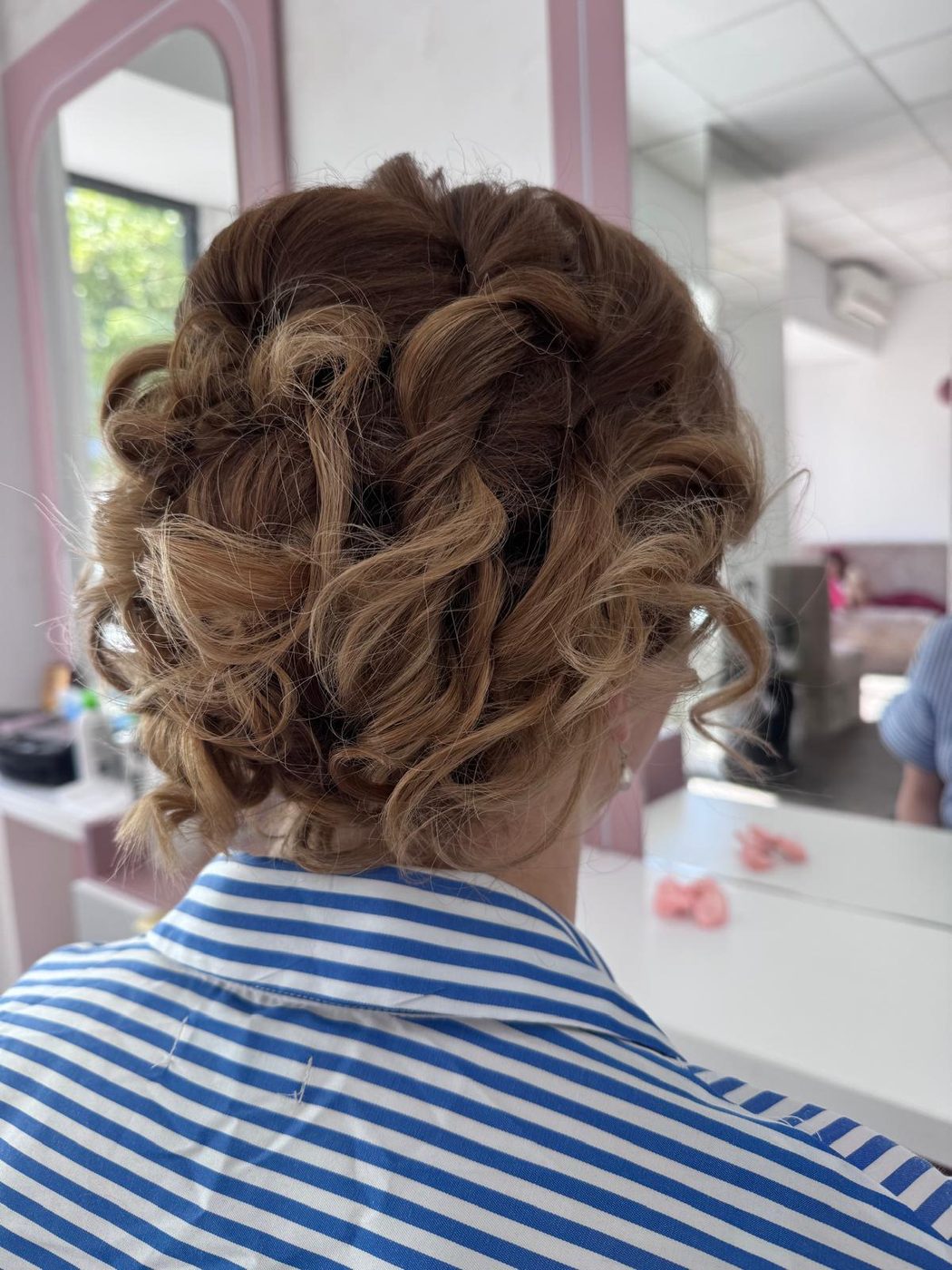 Coafură brunet - Celeste Chic